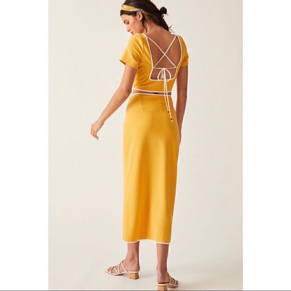 NEW Anthropologie Maeve Textured Corset Yellow Crop Top & Midi Skirt Set Medium - Picture 4 of 5